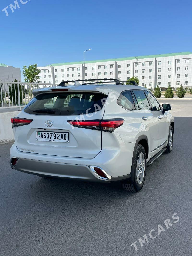 Toyota Highlander 2020 - 435 000 TMT - Гуртли - img 3