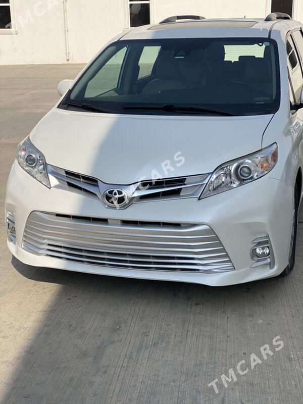 Toyota Sienna 2019 - 465 000 TMT - Мары - img 3