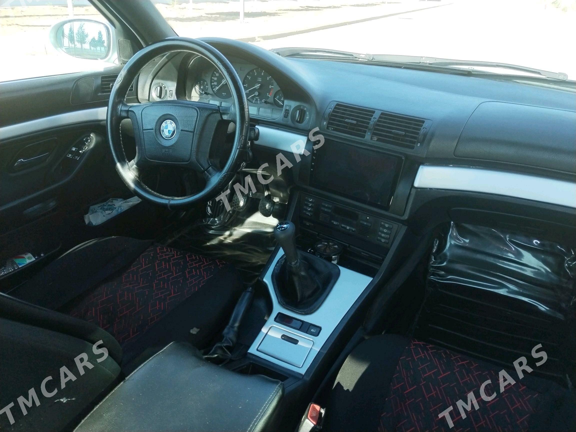 BMW E39 1996 - 88 000 TMT - Türkmenbaşy - img 2