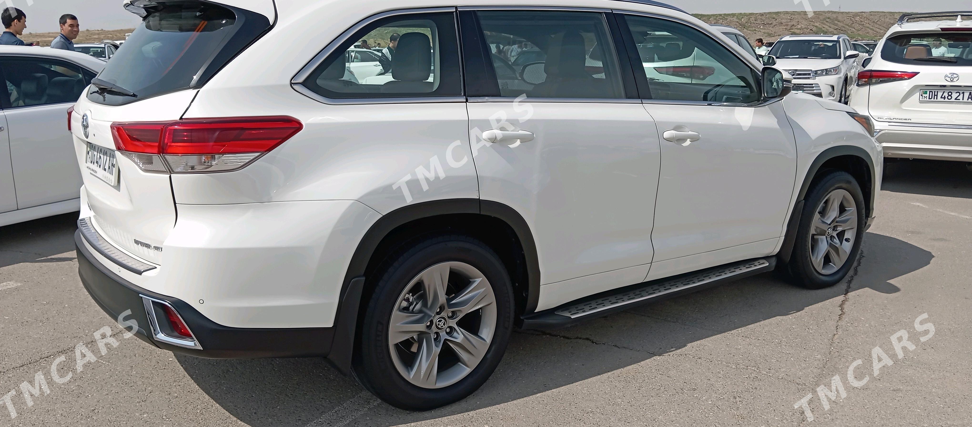 Toyota Highlander 2019 - 480 000 TMT - Aşgabat - img 2