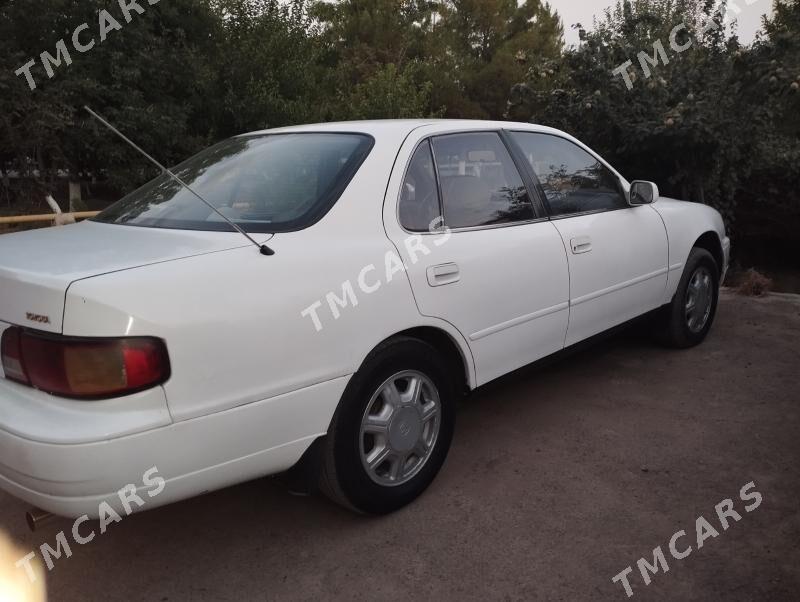 Toyota Camry 1994 - 70 000 TMT - Туркменабат - img 2