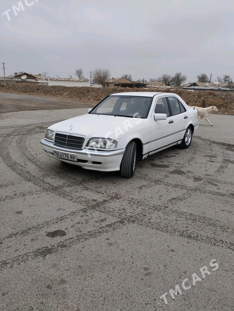 Mercedes-Benz C250 1997 - 58 000 TMT - Кака - img 3