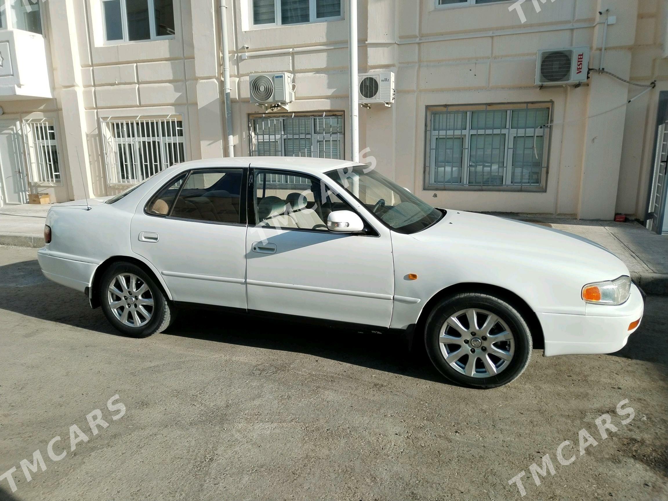 Toyota Camry 1996 - 70 000 TMT - Туркменабат - img 4