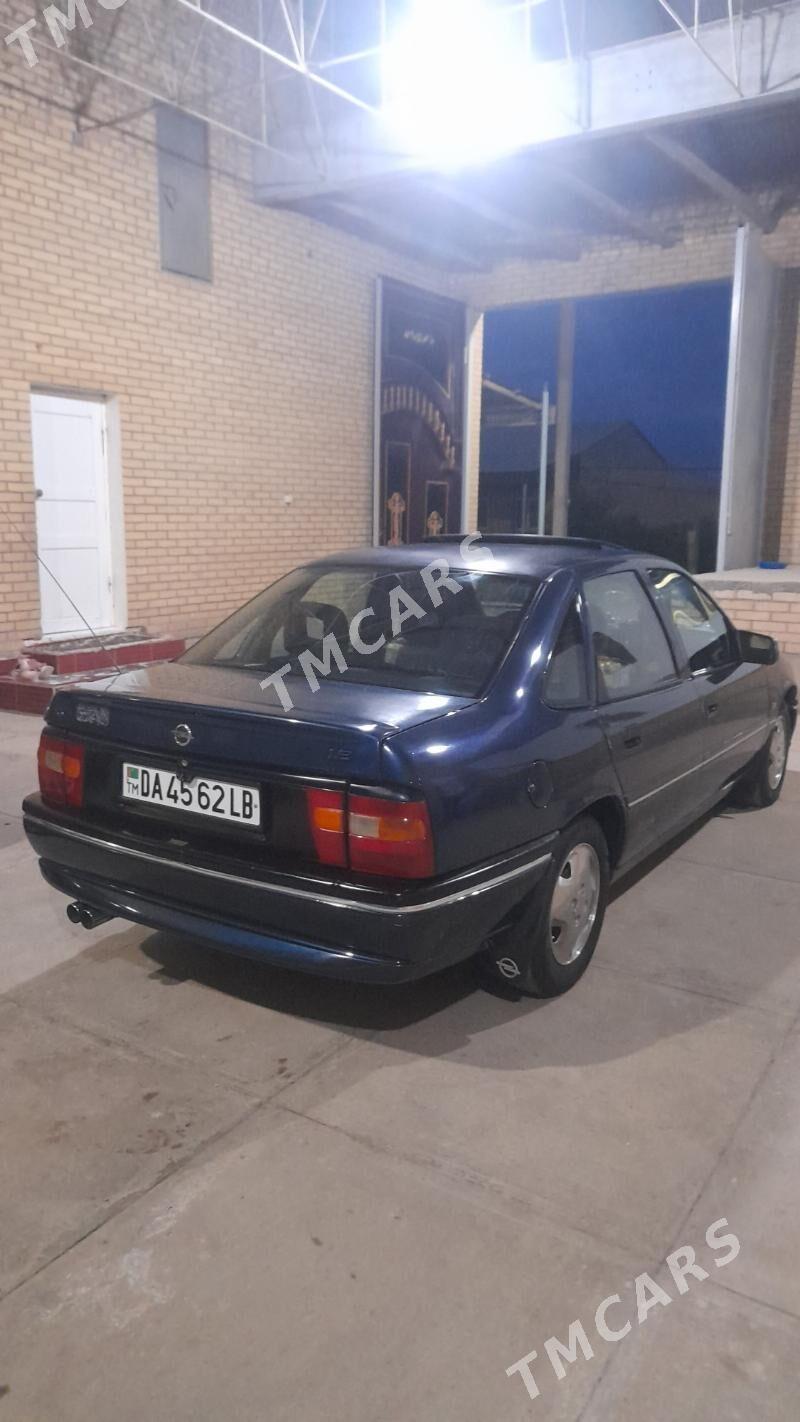 Opel Vectra 1991 - 35 000 TMT - Сакар - img 6
