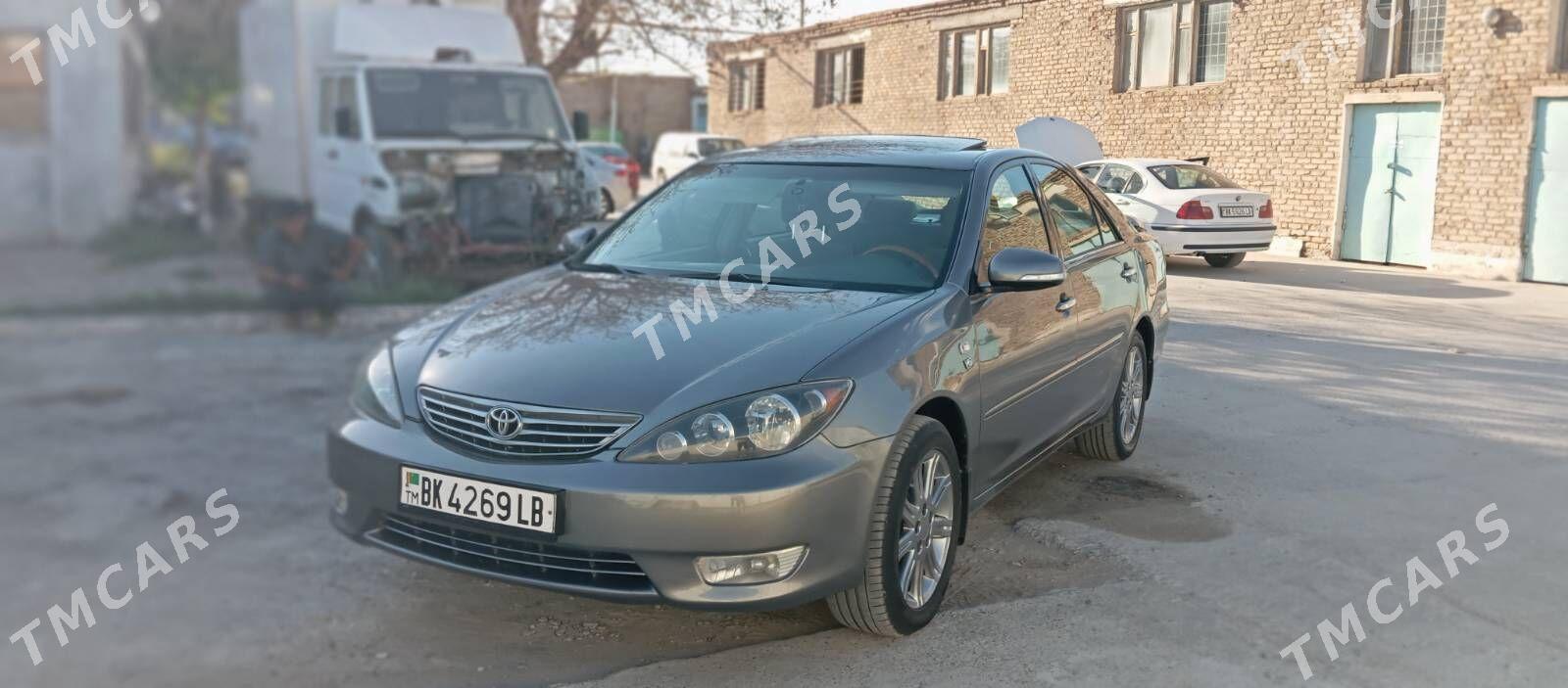 Toyota Camry 2005 - 133 000 TMT - Туркменабат - img 2