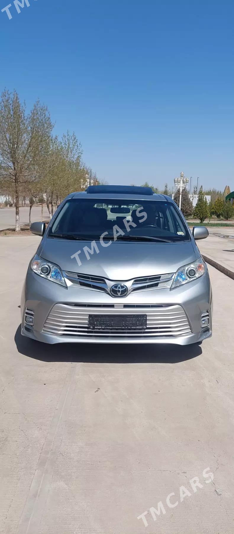 Toyota Sienna 2017 - 360 000 TMT - Daşoguz - img 2