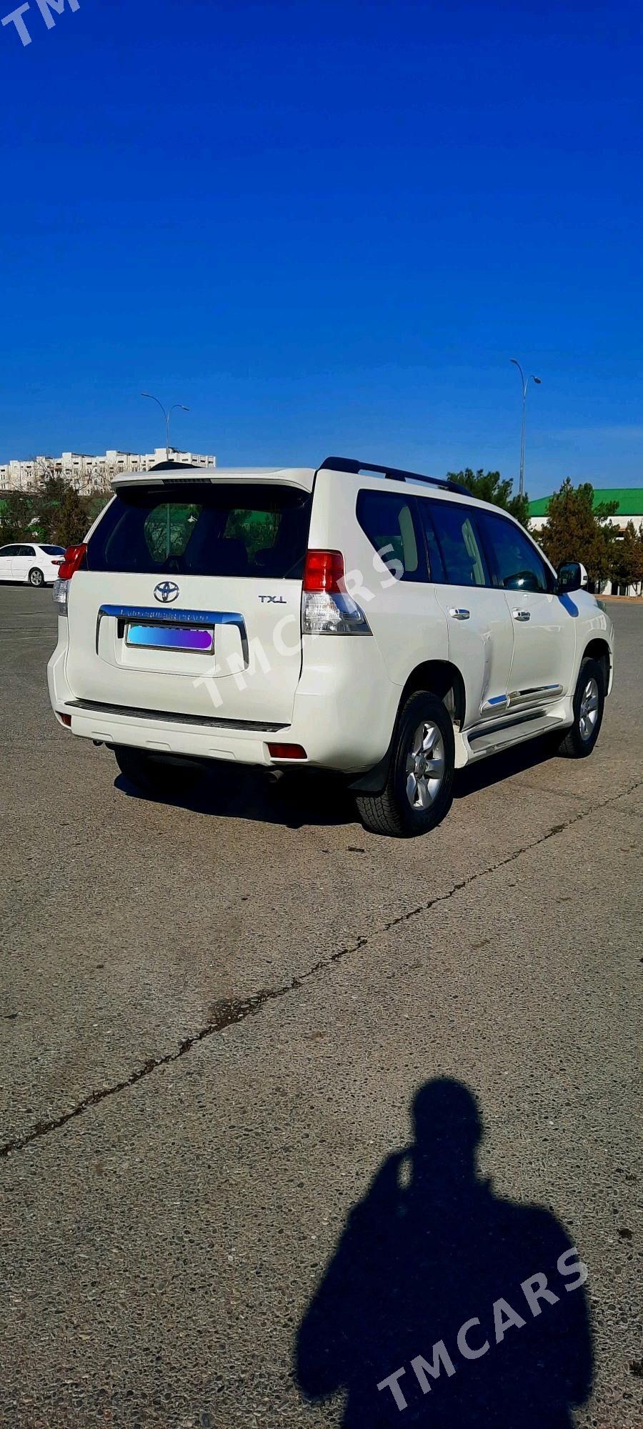 Toyota Land Cruiser Prado 2010 - 425 000 TMT - Ашхабад - img 4