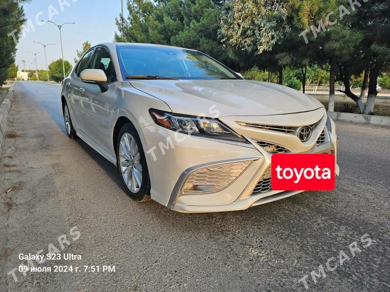 Toyota Camry 2022 - 273 000 TMT - Ашхабад - img 2