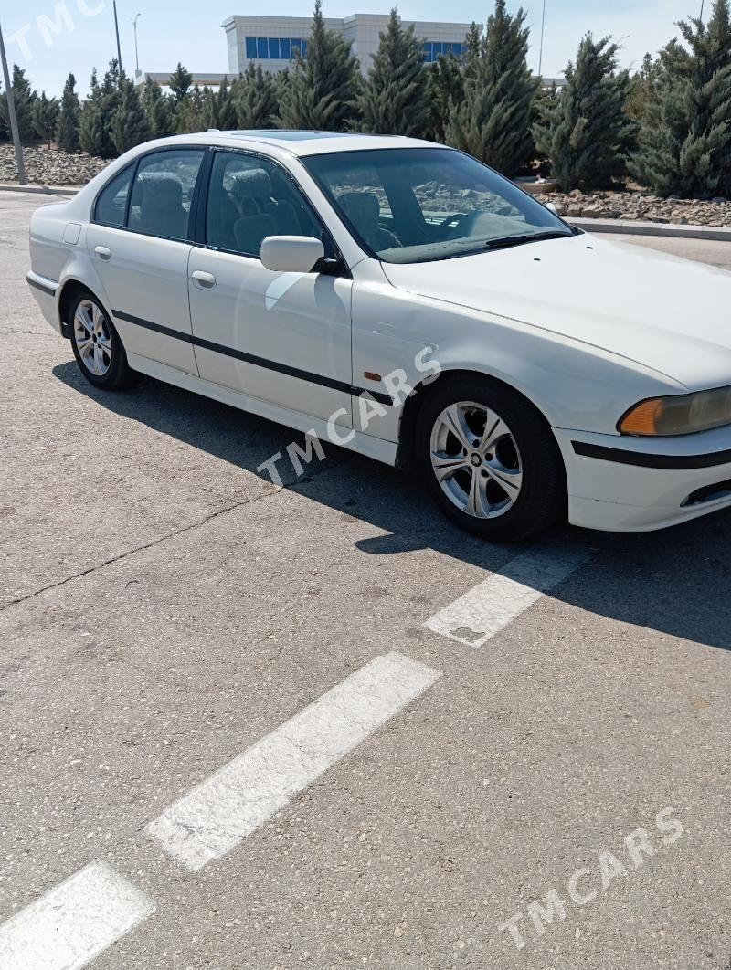 BMW E39 1997 - 65 000 TMT - Türkmenbaşy - img 2