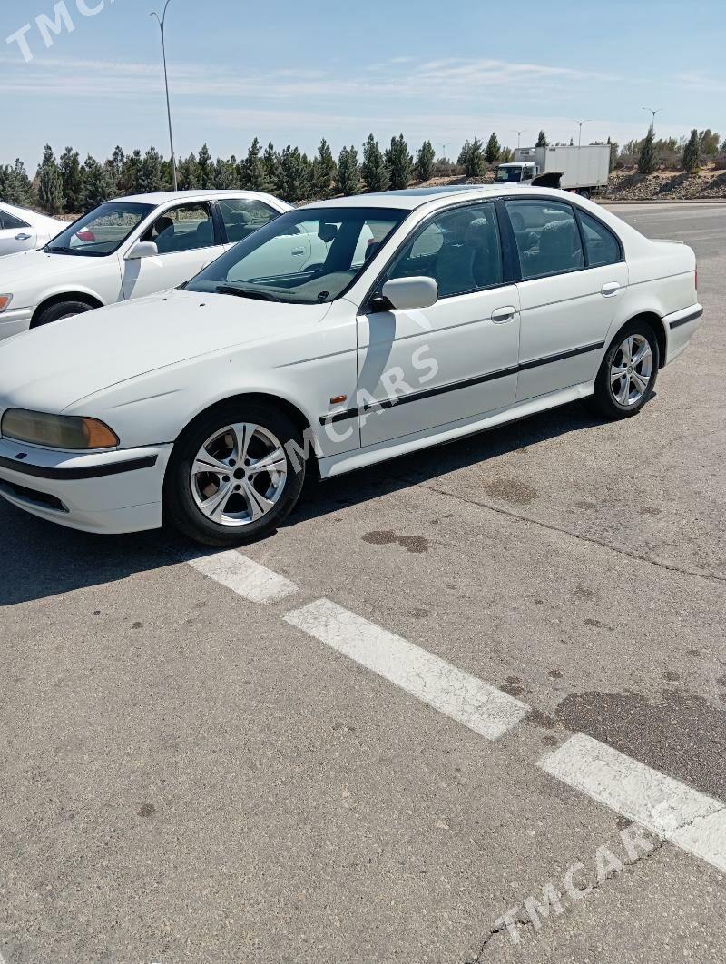 BMW E39 1997 - 65 000 TMT - Türkmenbaşy - img 4