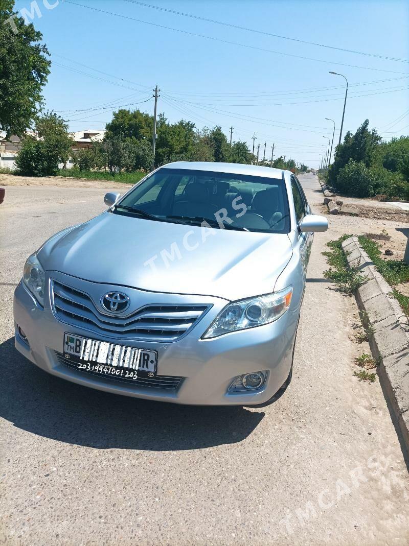 Toyota Camry 2011 - 165 000 TMT - Байрамали - img 2