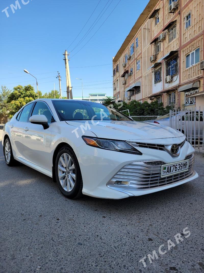 Toyota Camry 2018 - 288 000 TMT - Мары - img 4