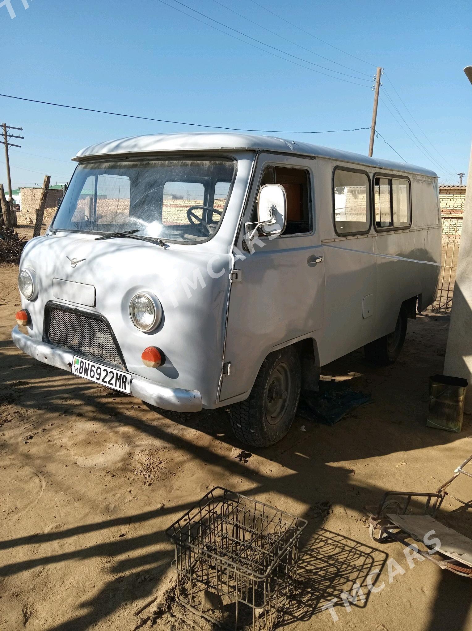 UAZ Profi 1981 - 23 000 TMT - Байрамали - img 2