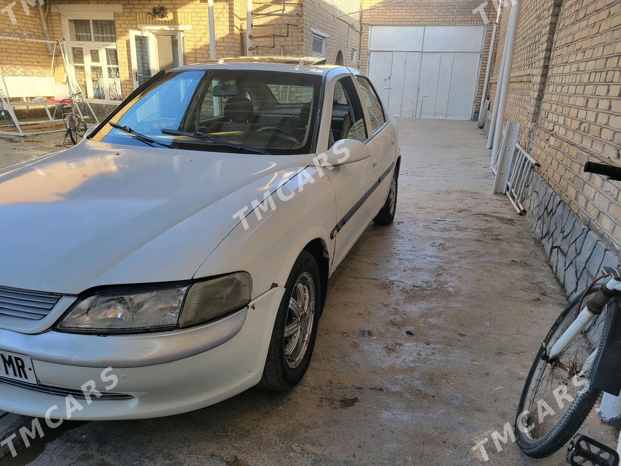 Opel Vectra 1998 - 35 000 TMT - Мары - img 4