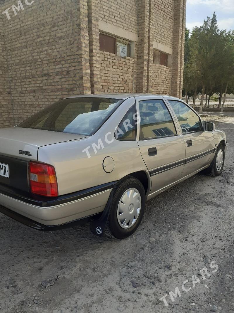 Opel Vectra 1992 - 32 000 TMT - Мары - img 2