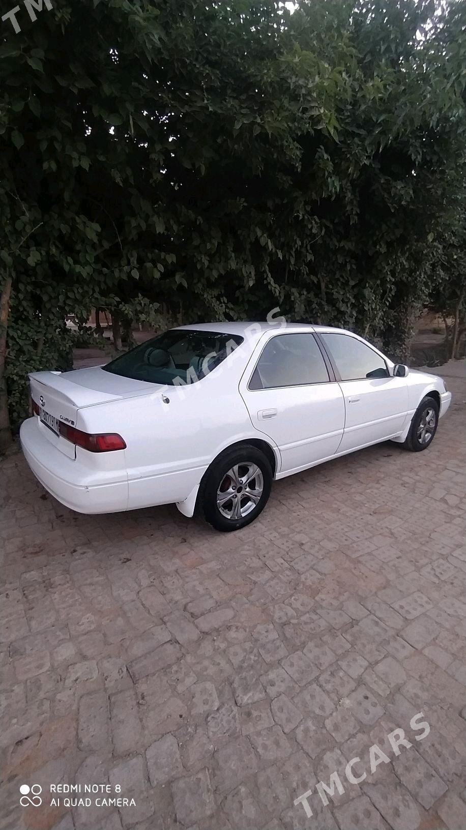 Toyota Camry 1997 - 110 000 TMT - Мары - img 2