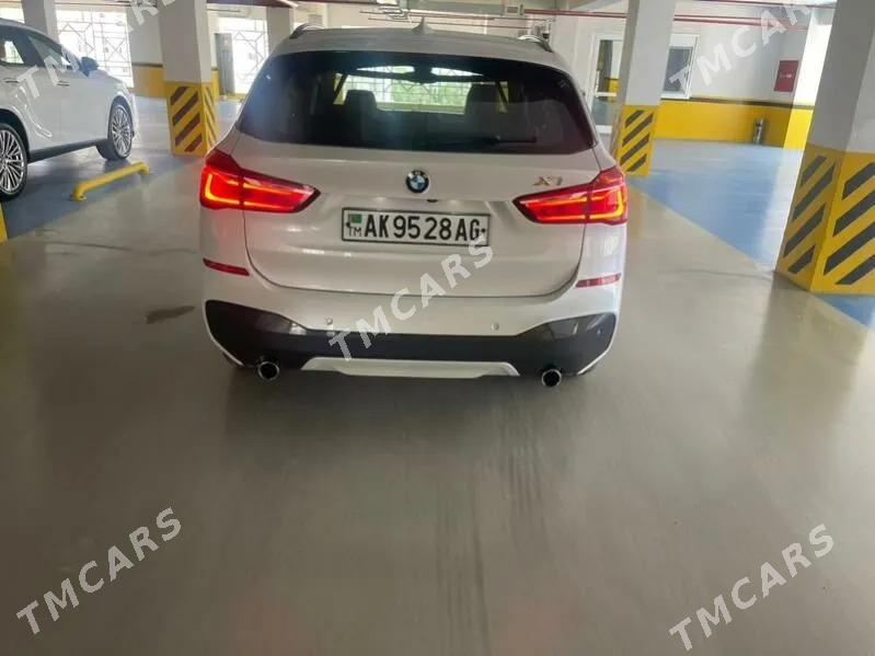 BMW X1 2017 - 450 000 TMT - ул. Подвойского (Битарап Туркменистан шаёлы) - img 3