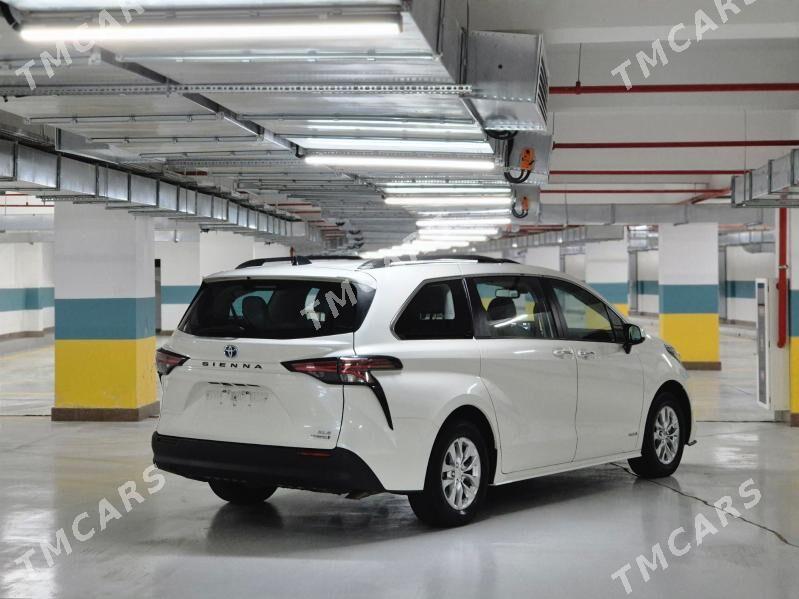 Toyota Sienna 2021 - 535 000 TMT - Aşgabat - img 3