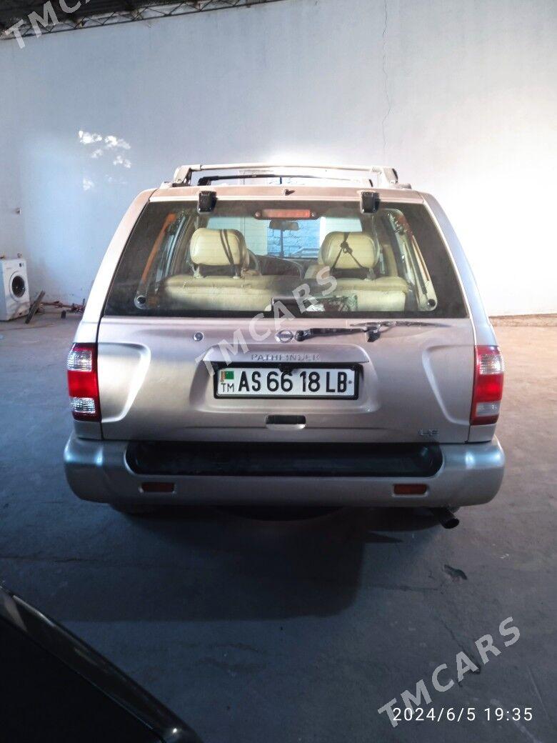 Nissan Pathfinder 2002 - 110 000 TMT - Çärjew - img 3