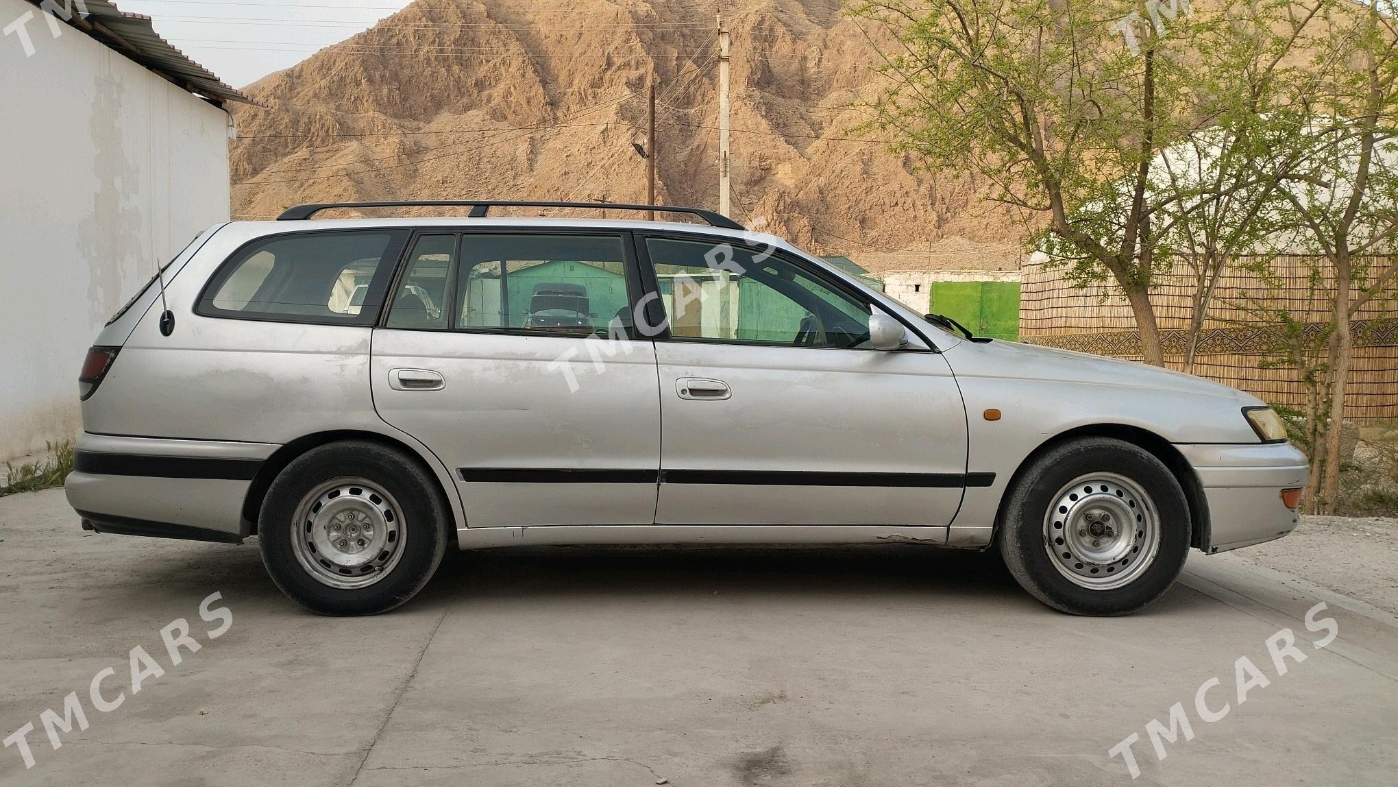 Toyota Carina 1996 - 28 000 TMT - Балканабат - img 3