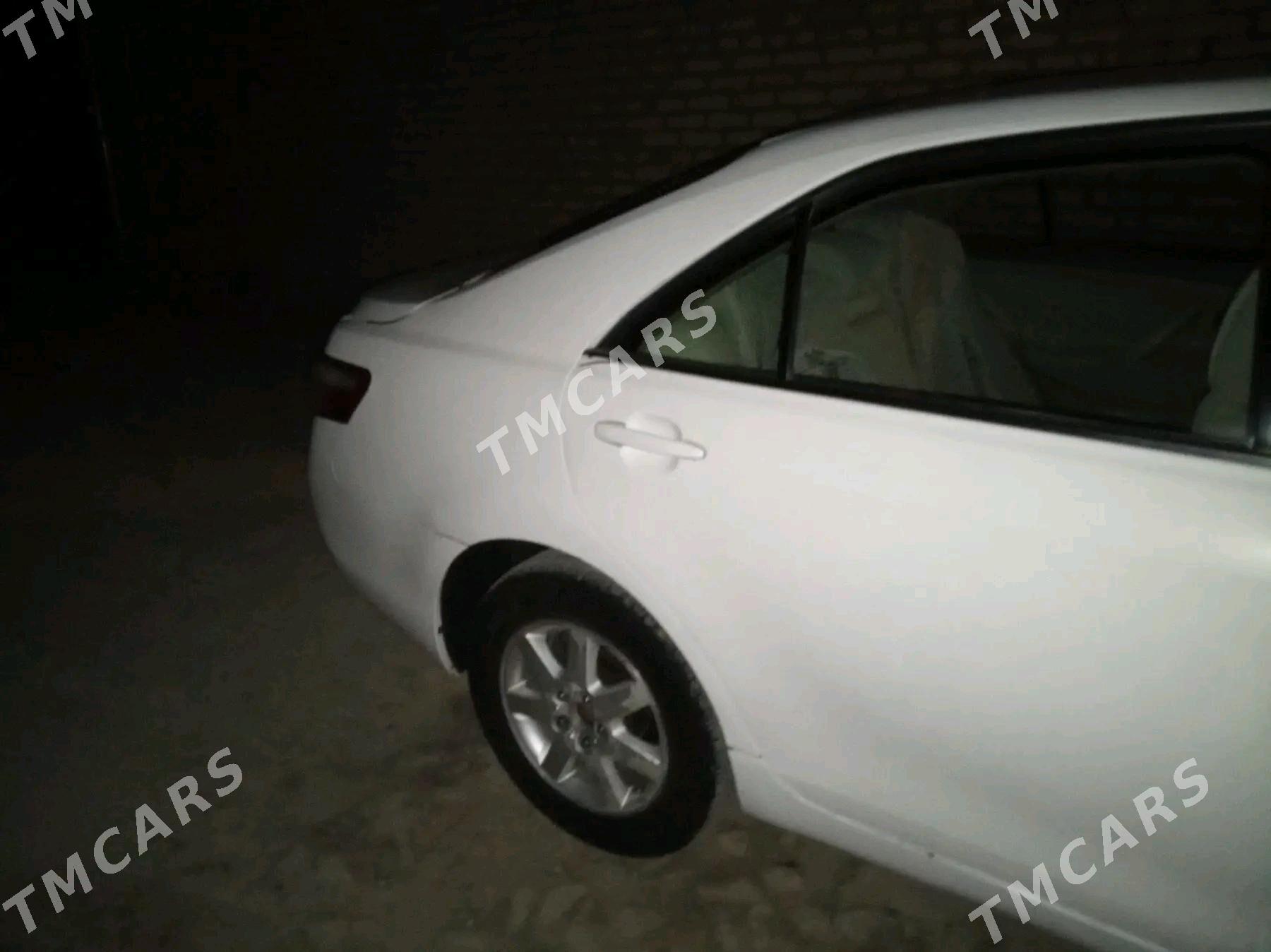 Toyota Camry 2009 - 90 000 TMT - Ёлётен - img 2