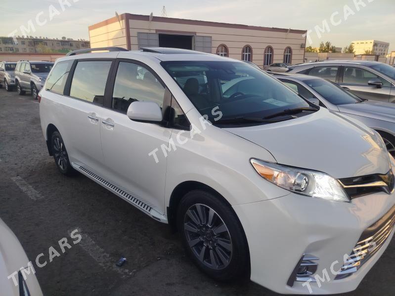 Toyota Sienna 2020 - 420 000 TMT - Türkmenabat - img 3