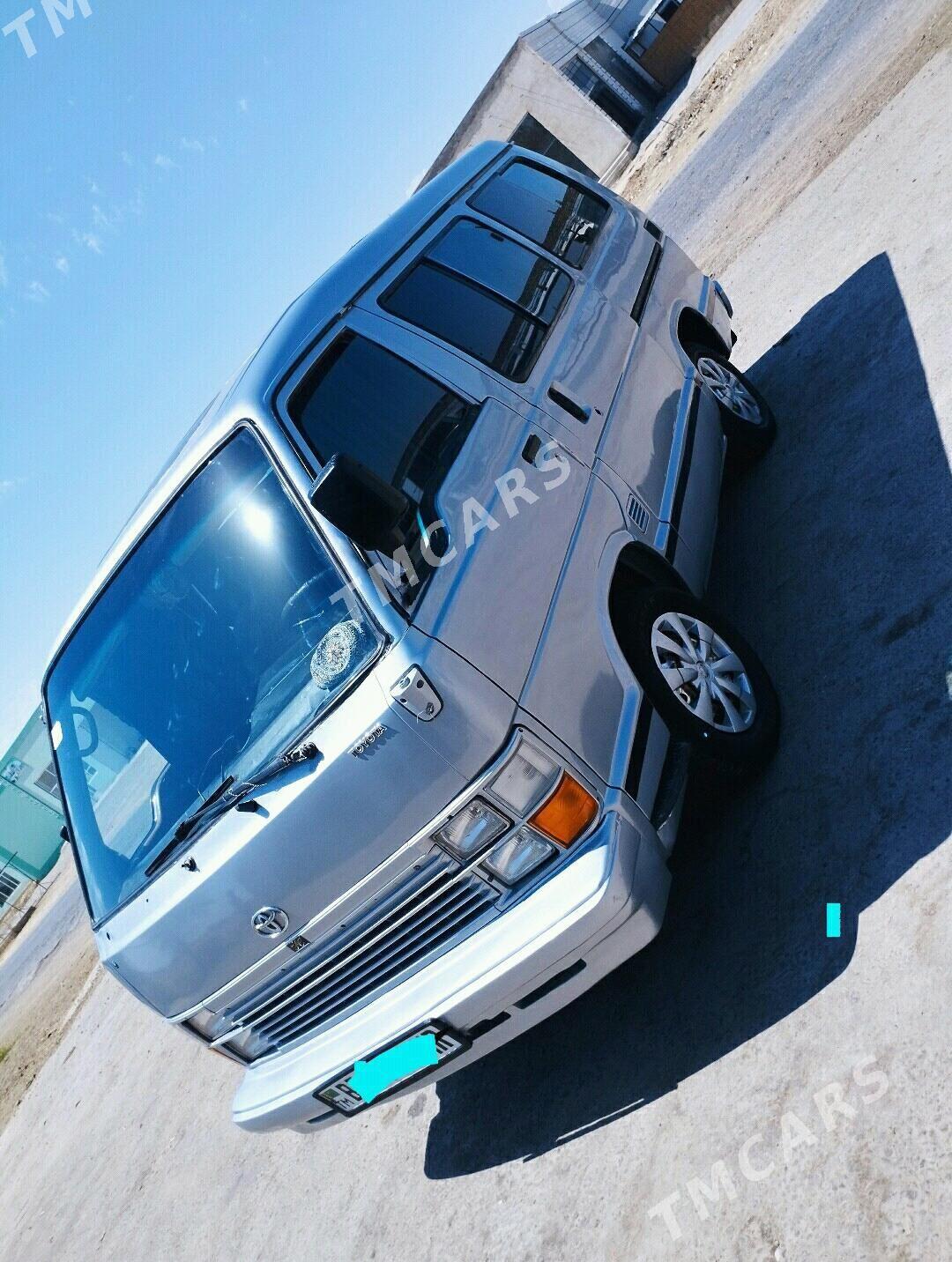 Toyota Hiace 1989 - 35 000 TMT - Mary - img 9