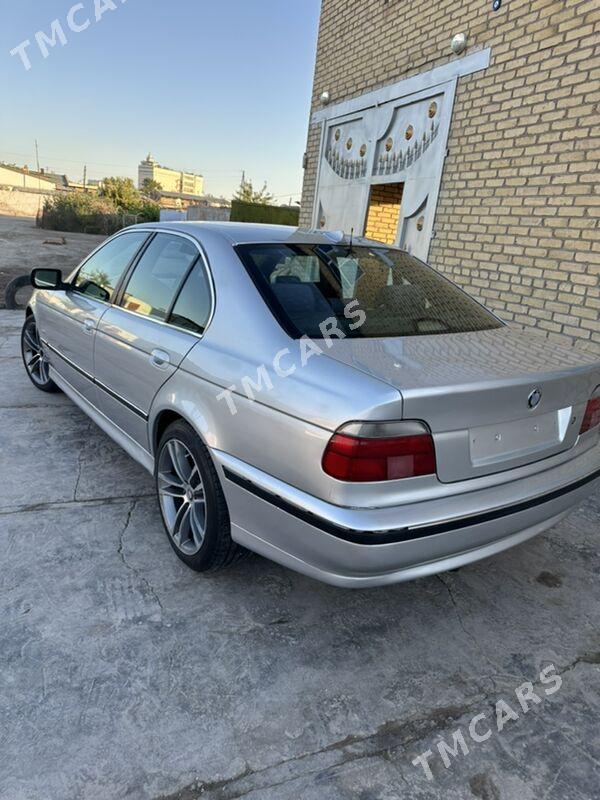 BMW E39 2000 - 90 000 TMT - Türkmenabat - img 3
