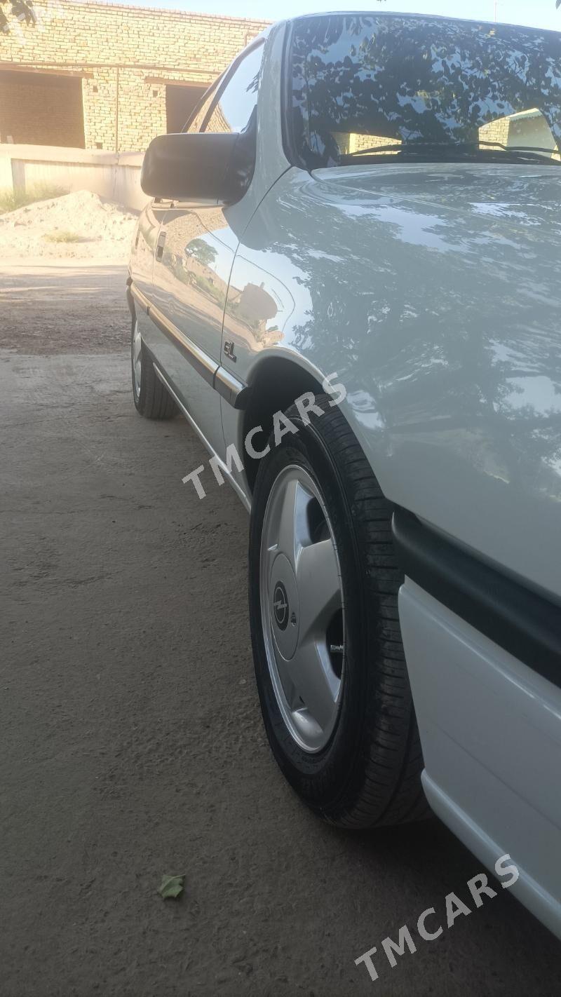 Opel Vectra 1995 - 68 000 TMT - Daşoguz - img 2