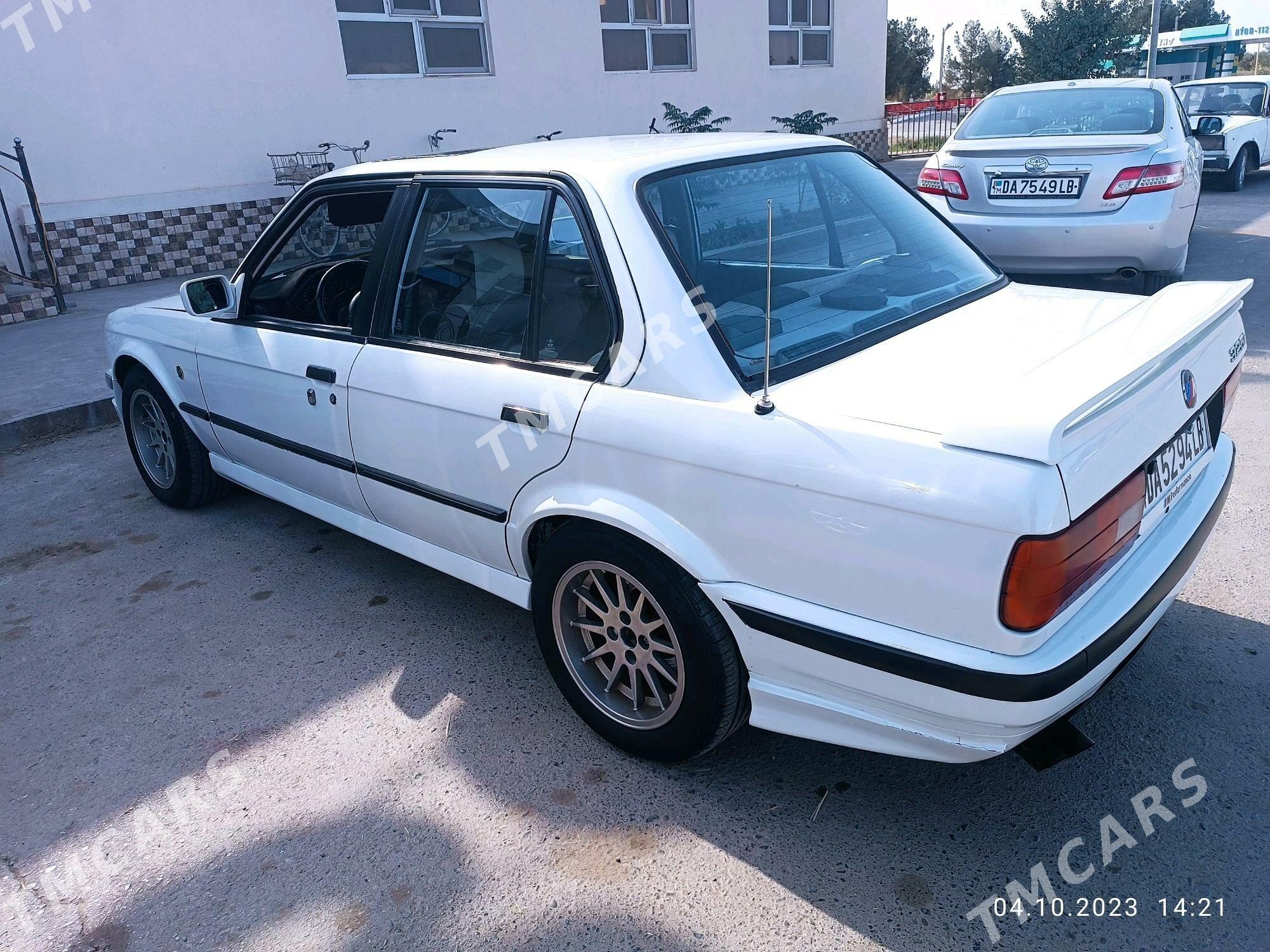 BMW 325 1990 - 50 000 TMT - Дянев - img 5
