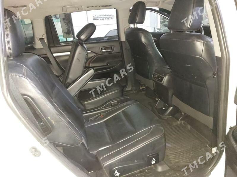 Toyota Highlander 2019 - 455 000 TMT - Мары - img 5
