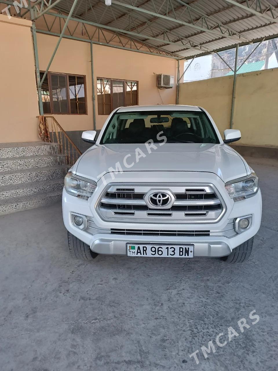 Toyota Tacoma 2018 - 345 000 TMT - Türkmenbaşy - img 3