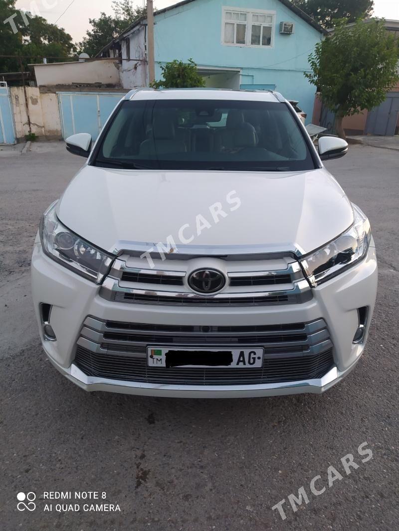 Toyota Highlander 2018 - 390 000 TMT - Aşgabat - img 2