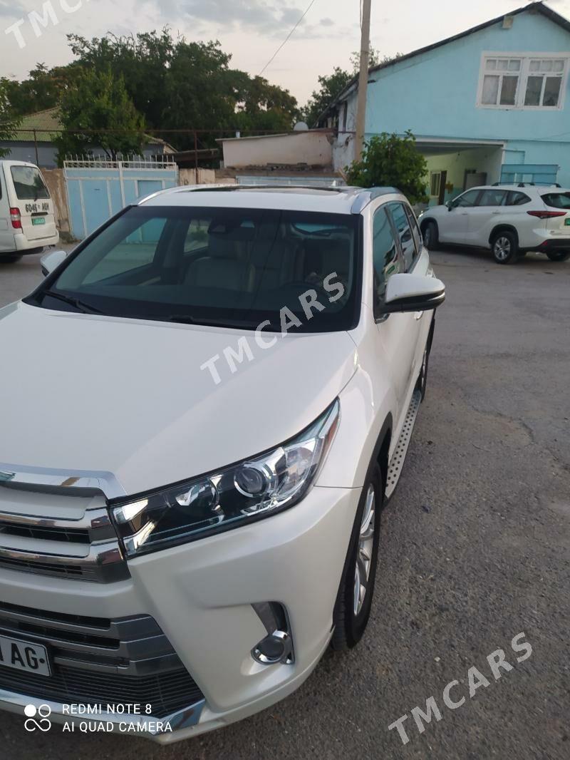 Toyota Highlander 2018 - 390 000 TMT - Ашхабад - img 3