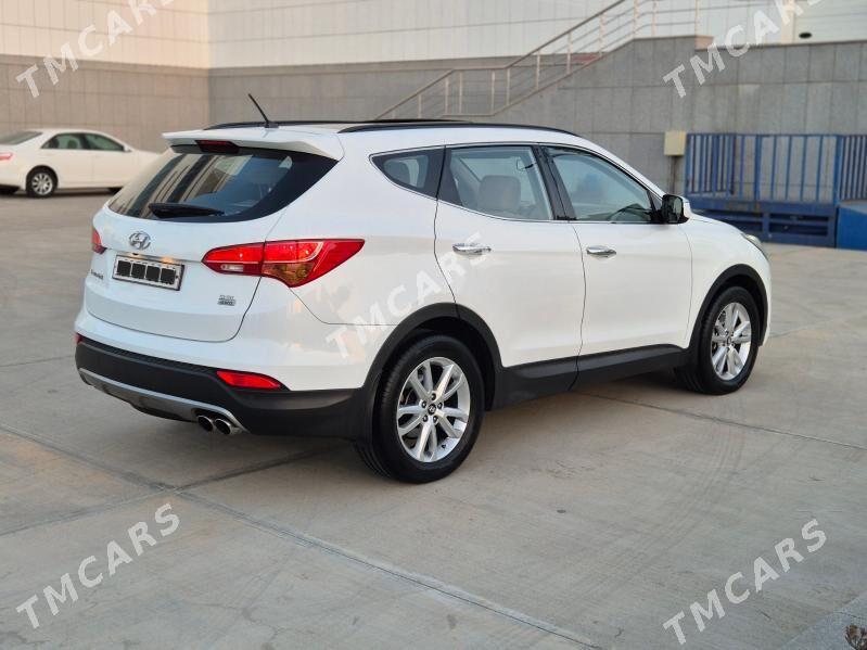 Hyundai Santa Fe 2014 - 230 000 TMT - Olimpiýa şäherçesi - img 4