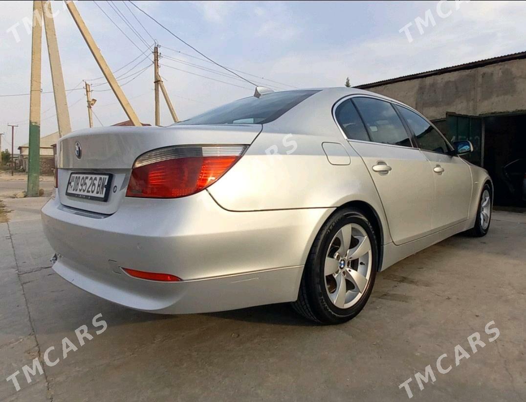 BMW E60 2004 - 159 000 TMT - Балканабат - img 3