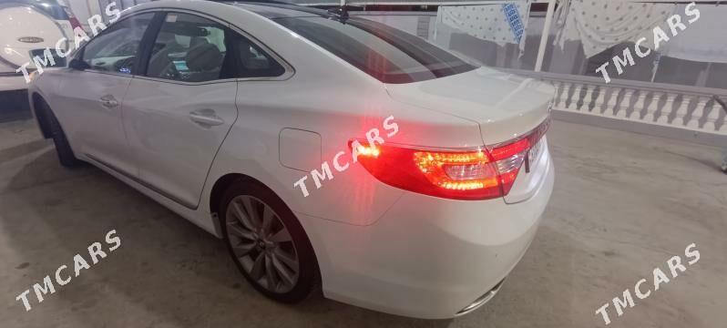 Hyundai Azera 2012 - 230 000 TMT - Гёкдепе - img 4