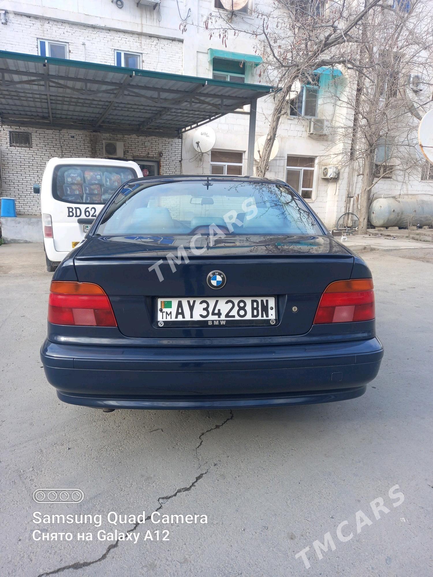 BMW 528 1998 - 90 000 TMT - Türkmenbaşy - img 4