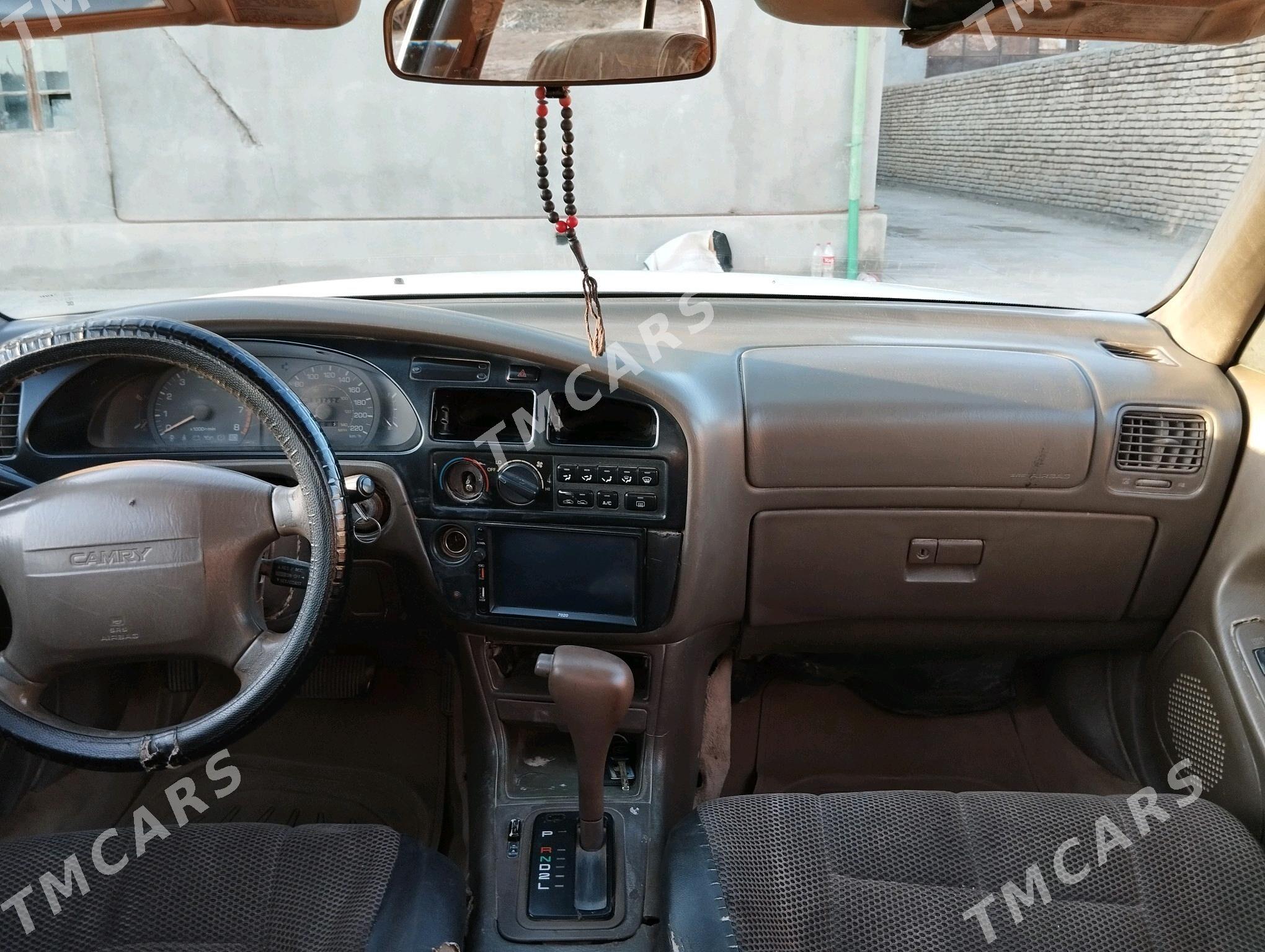 Toyota Camry 1996 - 59 000 TMT - Акдепе - img 4