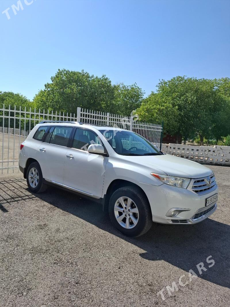 Toyota Highlander 2012 - 280 000 TMT - 1 мкр - img 6