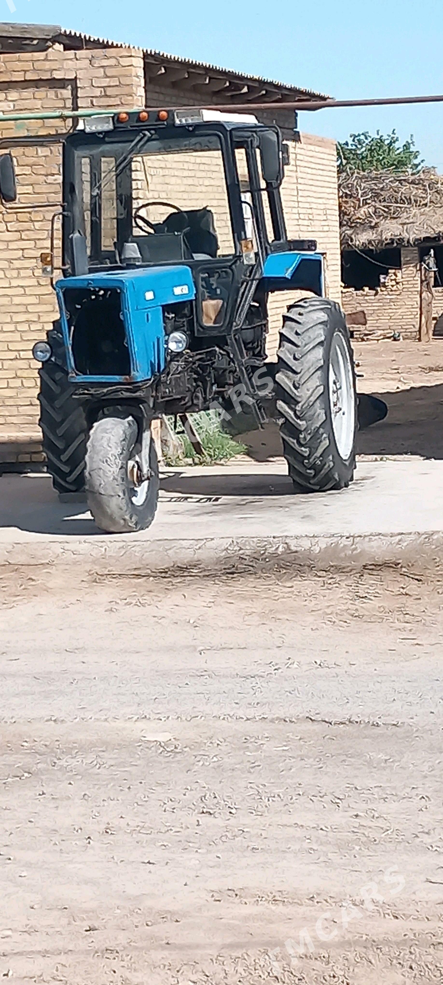 MTZ 80 1999 - 130 000 TMT - Дянев - img 3