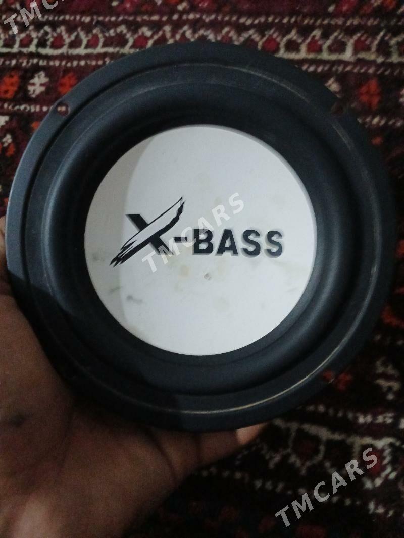 X Bass - Болдумсаз - img 2