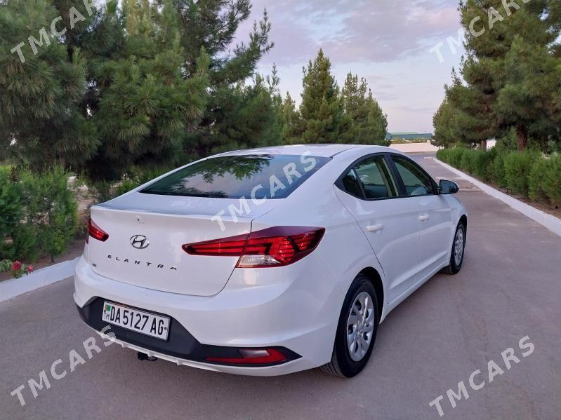Hyundai Elantra 2019 - 165 000 TMT - Aşgabat - img 3