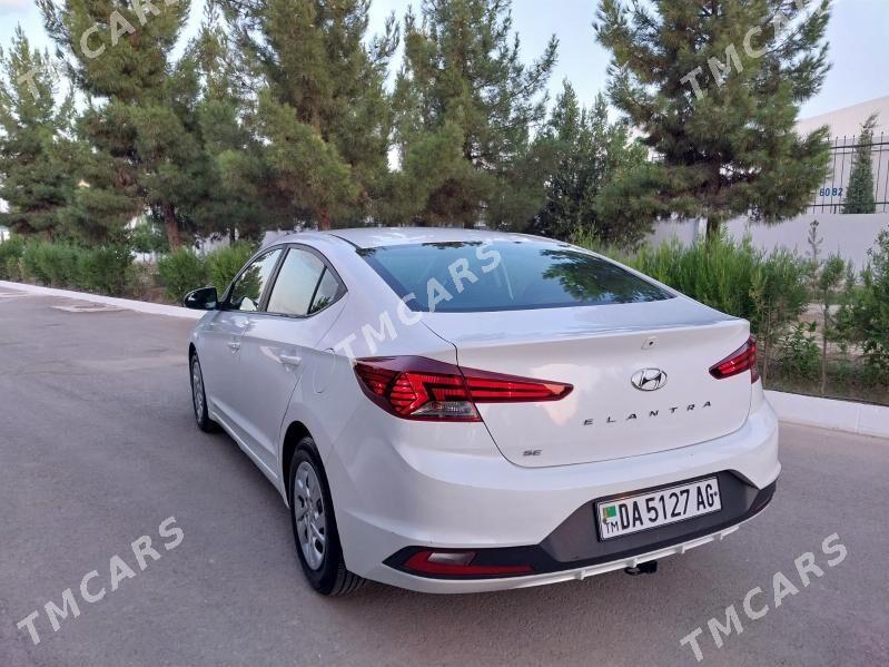 Hyundai Elantra 2019 - 165 000 TMT - Aşgabat - img 4