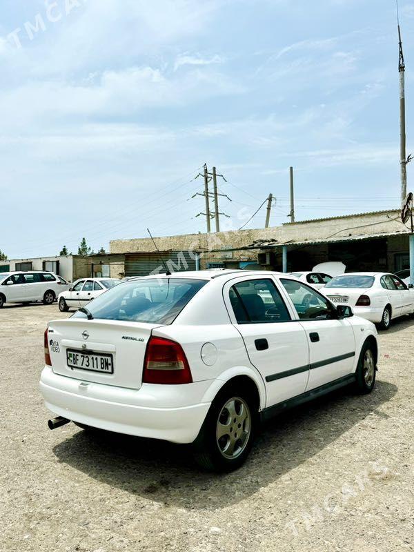Opel Astra 2000 - 70 000 TMT - Türkmenbaşy - img 3