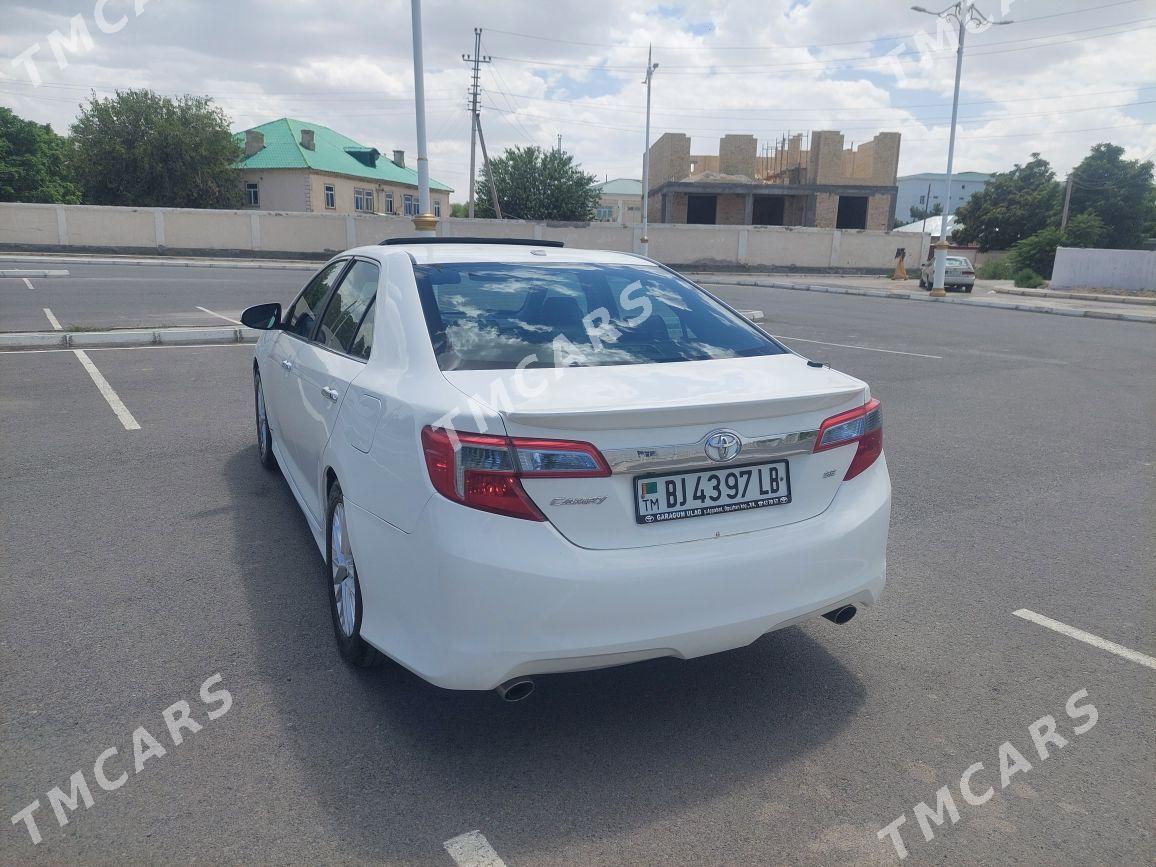 Toyota Camry 2012 - 220 000 TMT - Türkmenabat - img 4