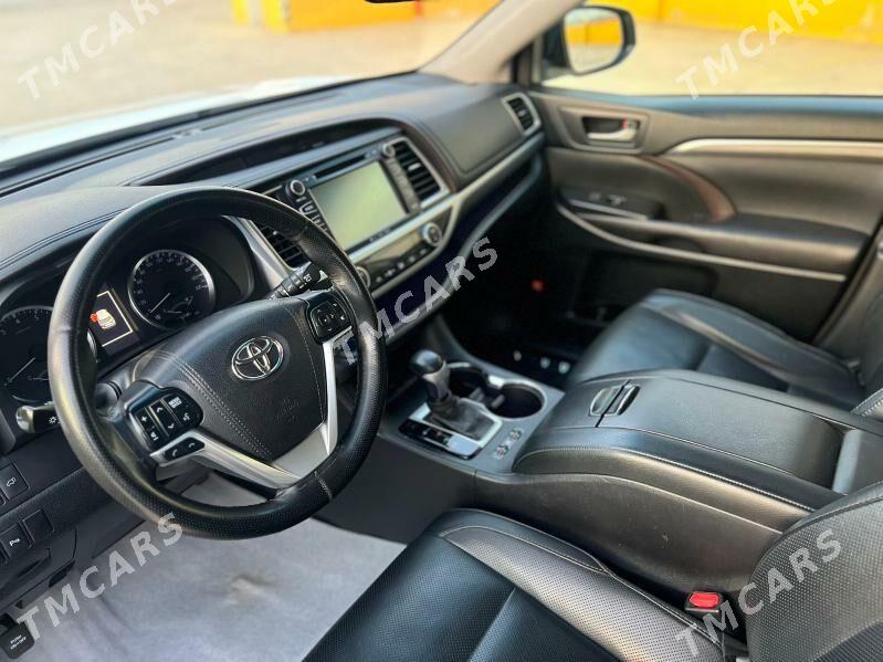 Toyota Highlander 2017 - 448 500 TMT - Ашхабад - img 9