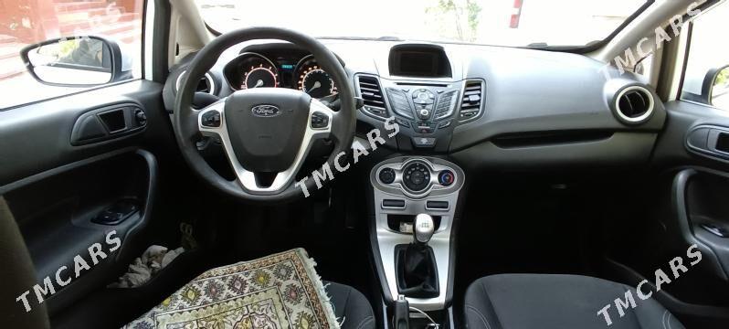 Ford Fiesta 2019 - 135 000 TMT - Aşgabat - img 4