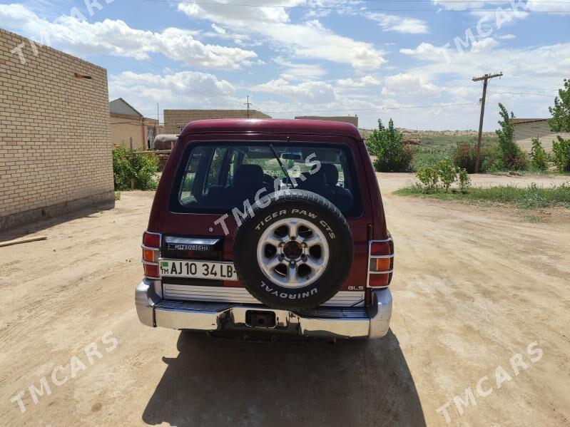 Mitsubishi Pajero 1998 - 42 000 TMT - Дарганата - img 4