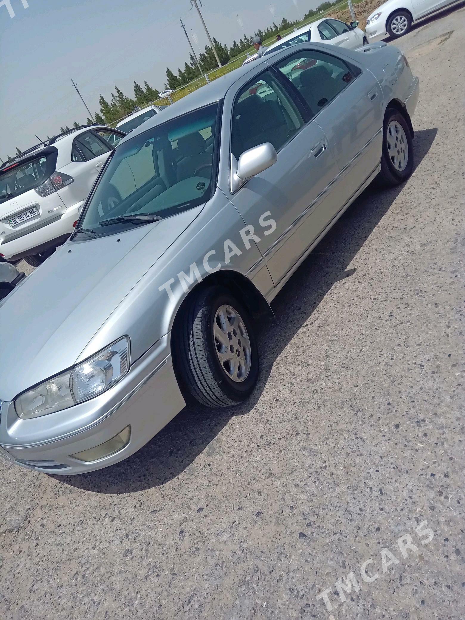 Toyota Camry 2000 - 120 000 TMT - Baýramaly - img 3